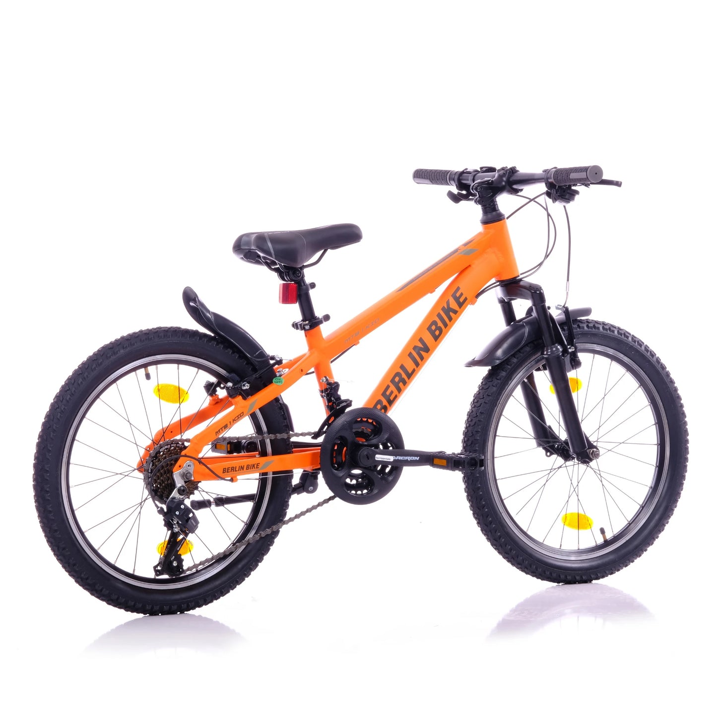 Berlin Bike MTB1 20 Zoll Kinderfahrrad in Orange in der 45‑Grad‑Rückansicht – leichtes und stabiles Kindermountainbike bei fahrradkauf24.de, schneller Versand in Deutschland
