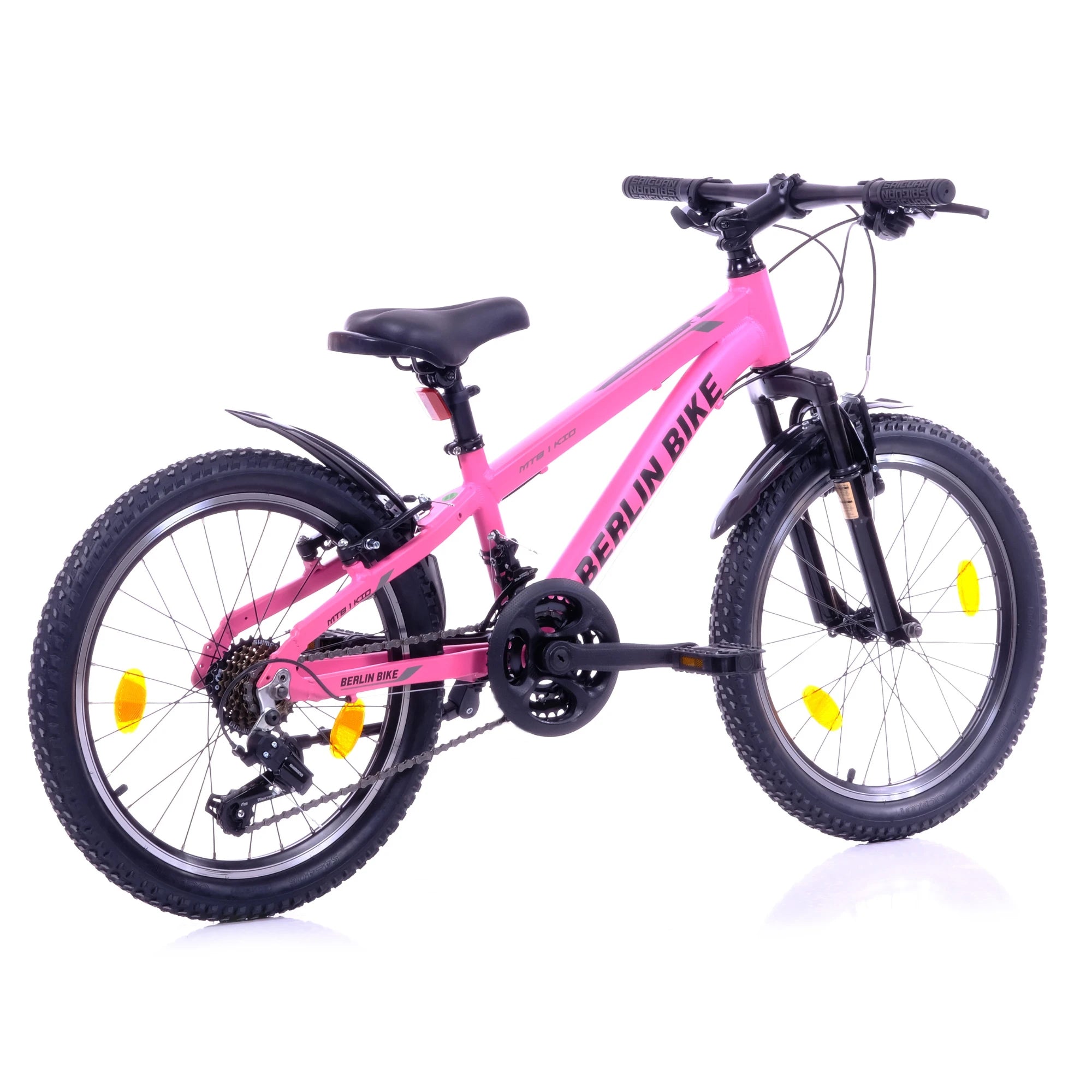 Berlin Bike MTB1 20 Zoll Kinderfahrrad in Rosa in der 45‑Grad‑Rückansicht – leichtes und stabiles Kindermountainbike bei fahrradkauf24.de, schneller Versand in Deutschland