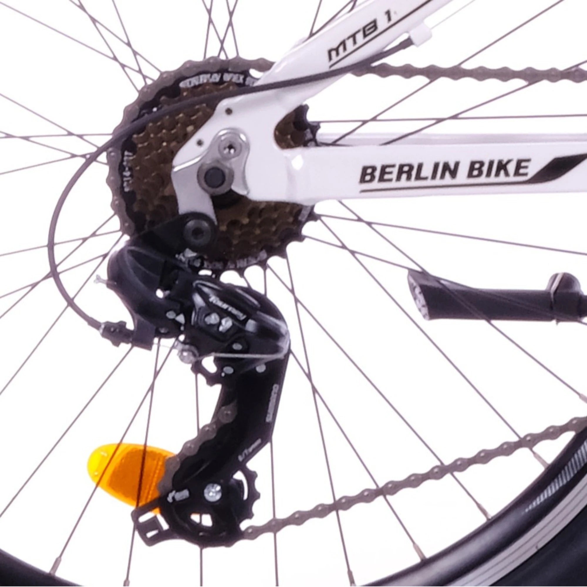 Berlin Bike MTB1 24 Zoll Kinder-Mountainbike in Weiß – Detailansicht des Schalthebels am Lenker, leichtes und stabiles Kinderrad bei fahrradkauf24.de, schneller Versand in Deutschland