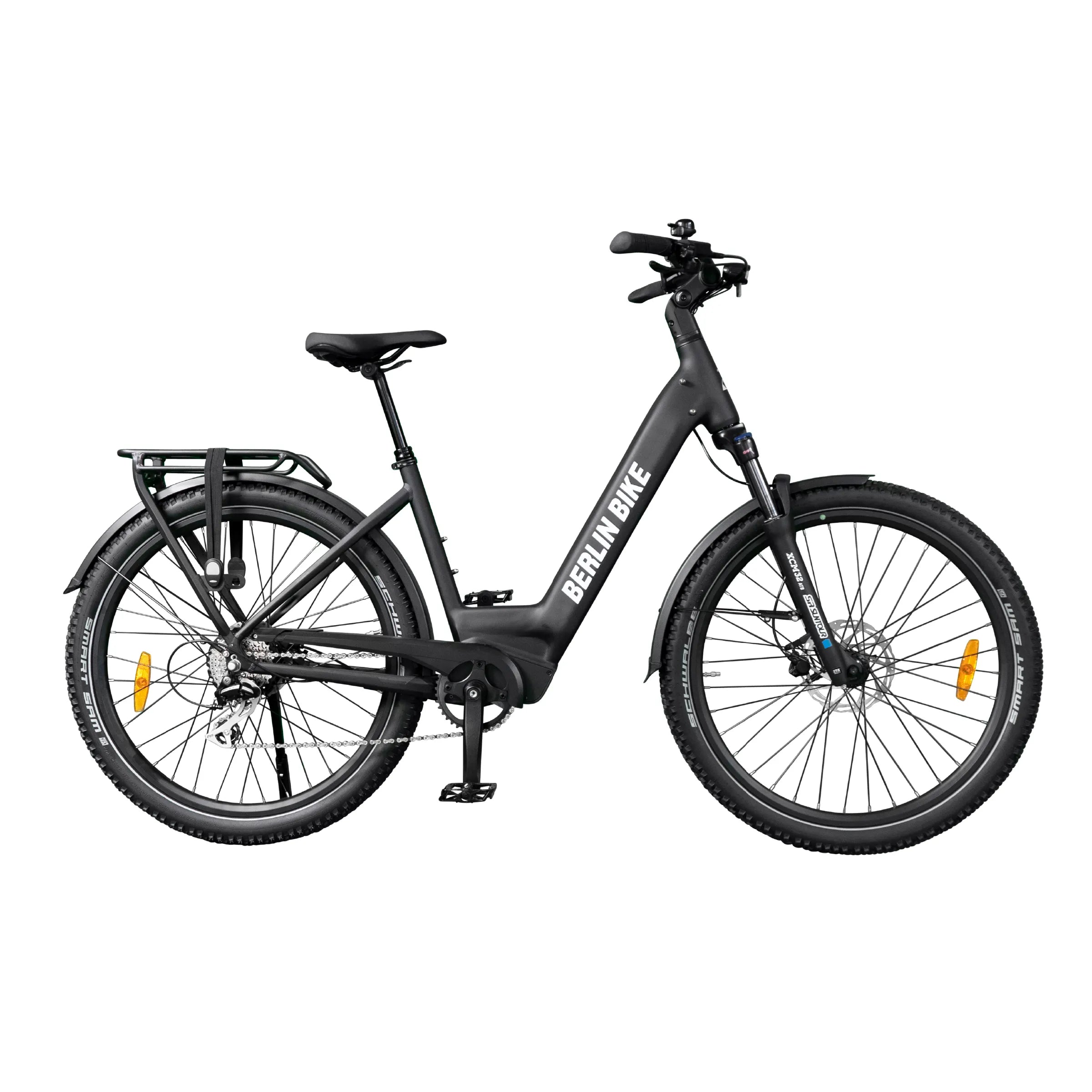 berlin-bike-e-bike-trekkingrad-suv-gelande-275x235-reifen-vollfederung-reichweite-ca100-km-black-profile-003
